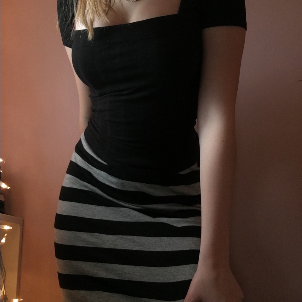 Pencil/Maxi Skirt ASSUMED SIZE S